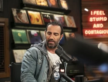 Σπάνε τα ταμπού: 10 γνωστοί Έλληνες που τόλμησαν να κάνουν μπότοξ